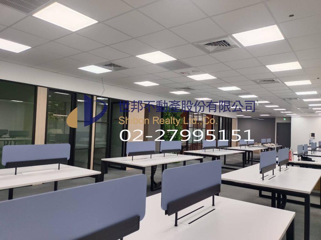 愛因斯坦科技大樓